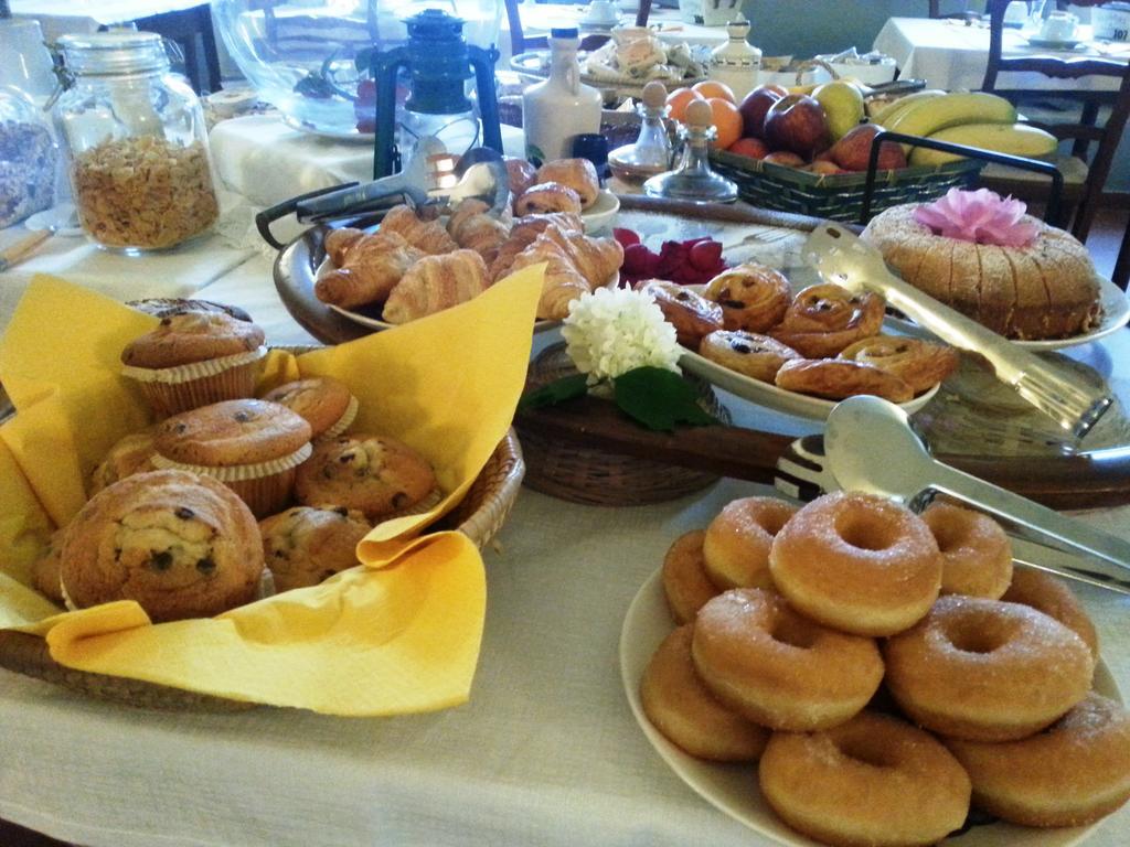 Villa Di Corliano Relais All'Ussero ซานจูเลียโน แตร์เม ภายนอก รูปภาพ