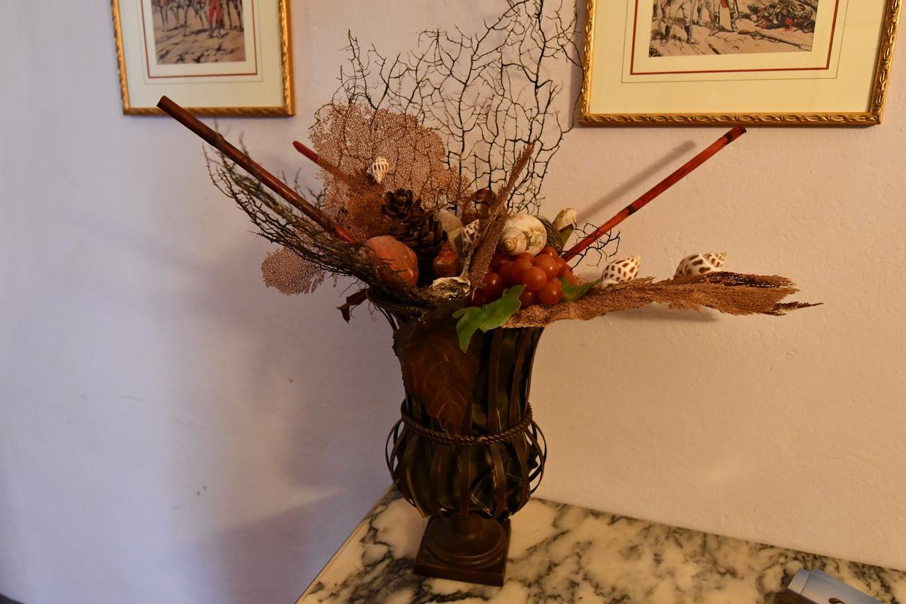 Villa Di Corliano Relais All'Ussero ซานจูเลียโน แตร์เม ภายนอก รูปภาพ